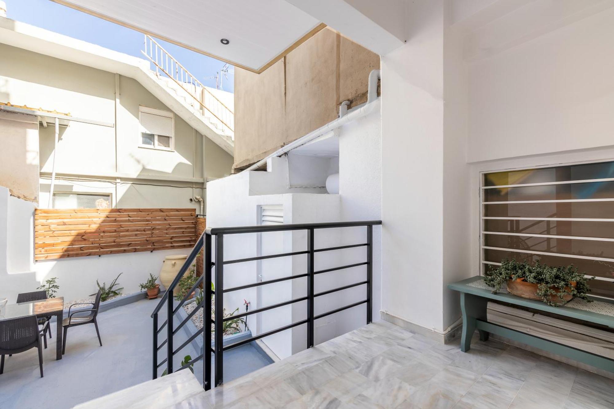 Garden Luxury Apartment Heraklion  Exterior photo